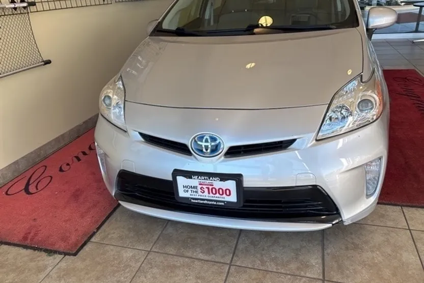 2012 Toyota Prius Two photo 1