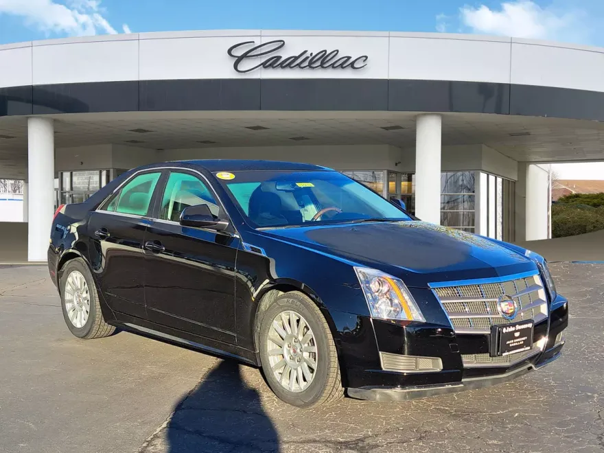 2011 Cadillac CTS Luxury photo 1