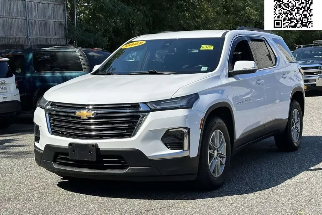 2022 Chevrolet Traverse Leather photo 1
