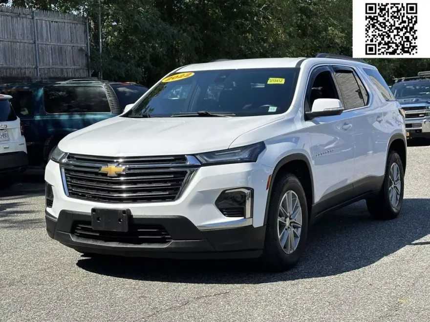 2022 Chevrolet Traverse Leather photo 1