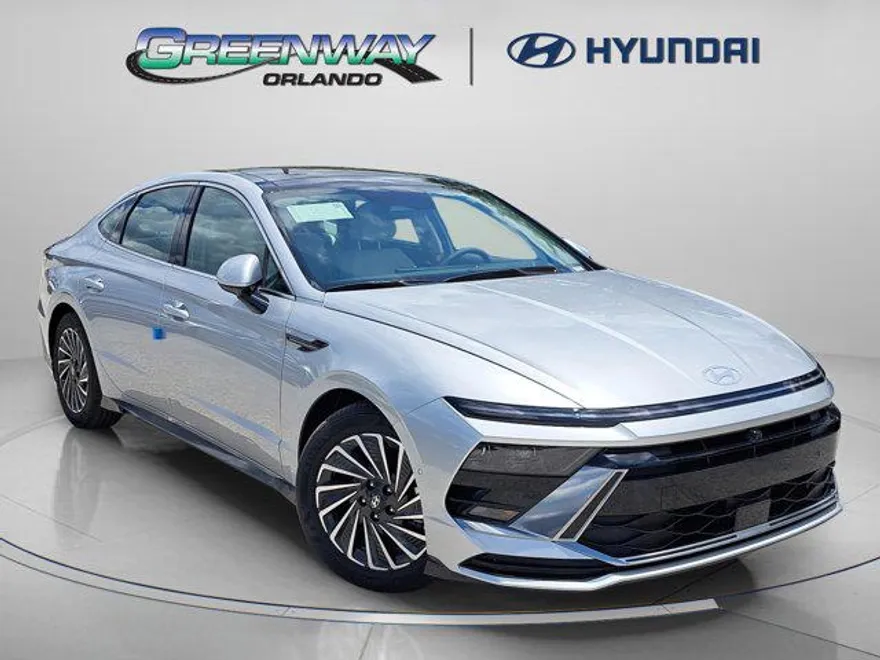 2025 Hyundai Sonata Hybrid Limited photo 1