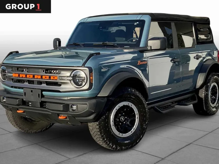 2022 Ford Bronco Big Bend photo 1