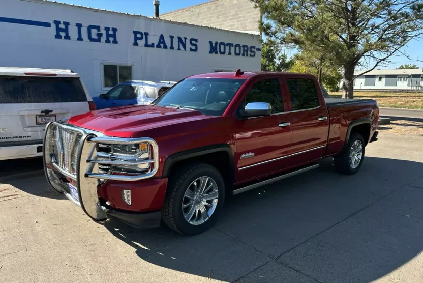 2018 Chevrolet Silverado 1500 High Country photo 1