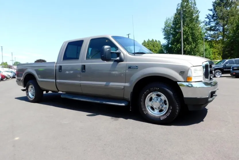 2002 Ford F-350 Lariat photo 1