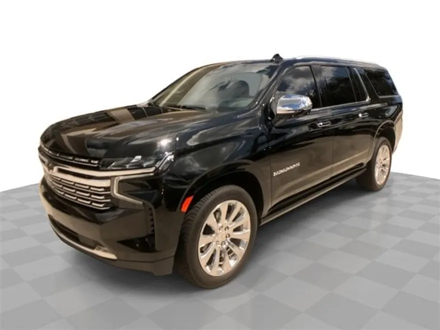 2023 Chevrolet Suburban Premier photo 1