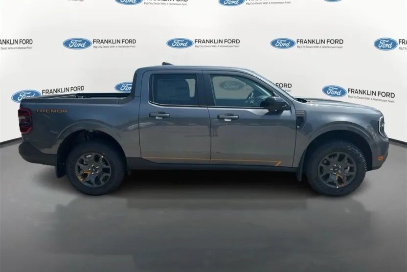 2025 Ford Maverick Tremor photo 1