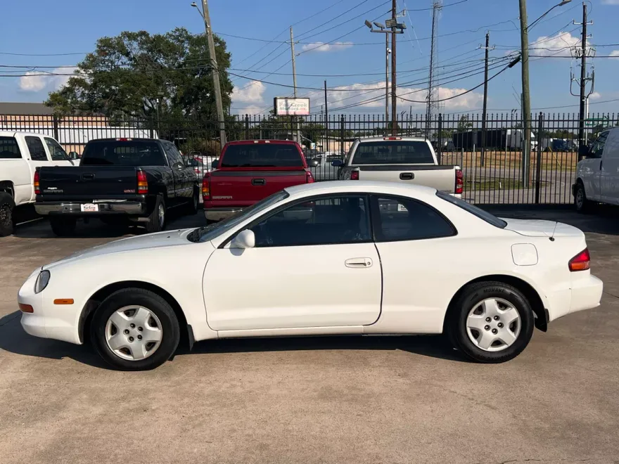 1994 Toyota Celica ST photo 1