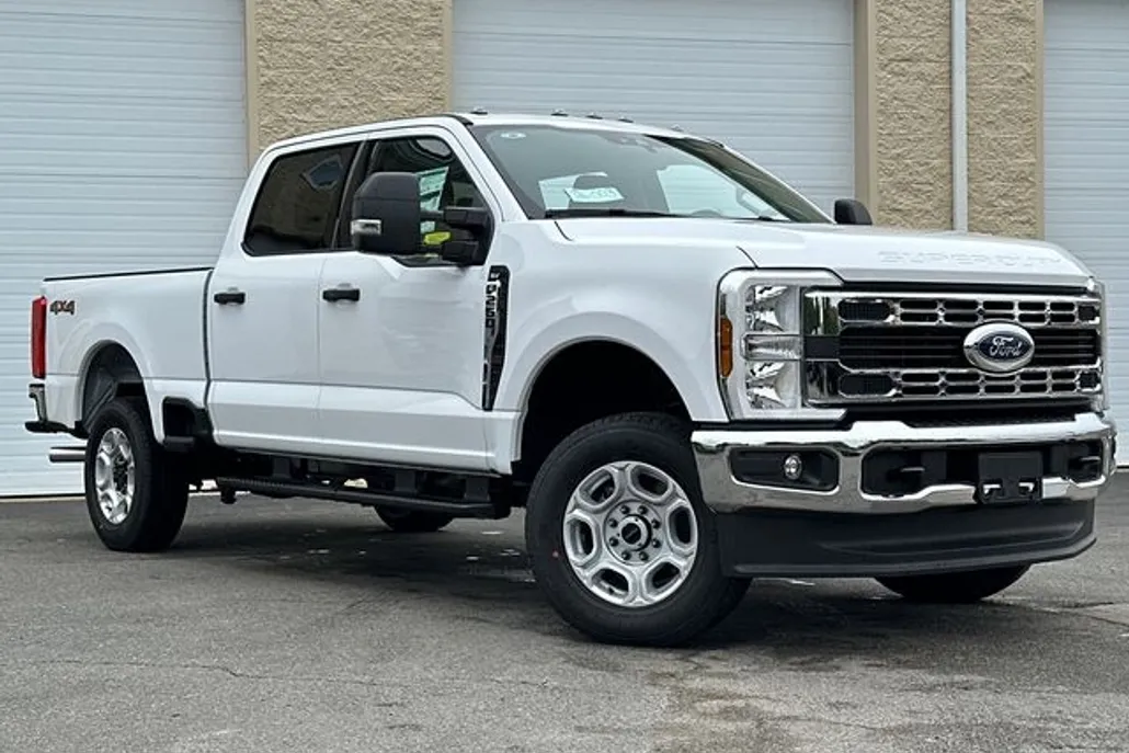 2026 Ford F-250 XLT photo 1