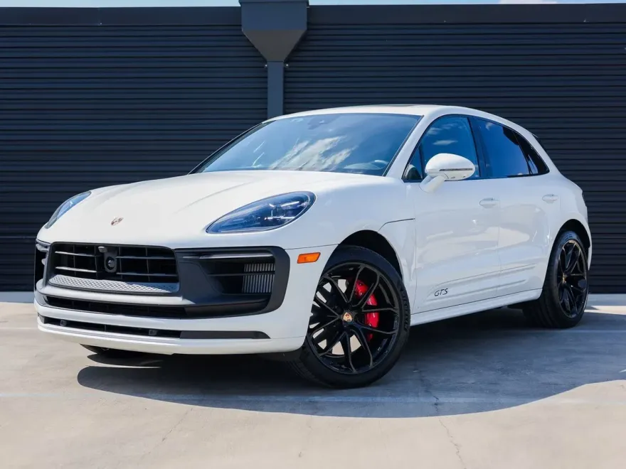2024 Porsche Macan GTS photo 1