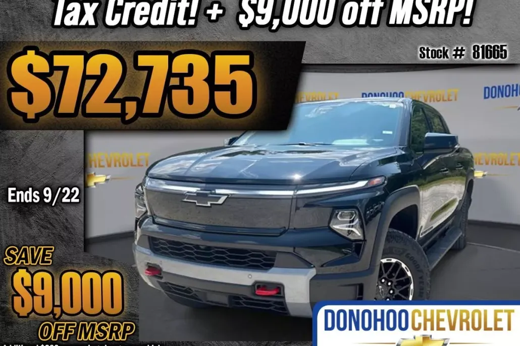 2026 Chevrolet Silverado EV Trail Boss photo 1