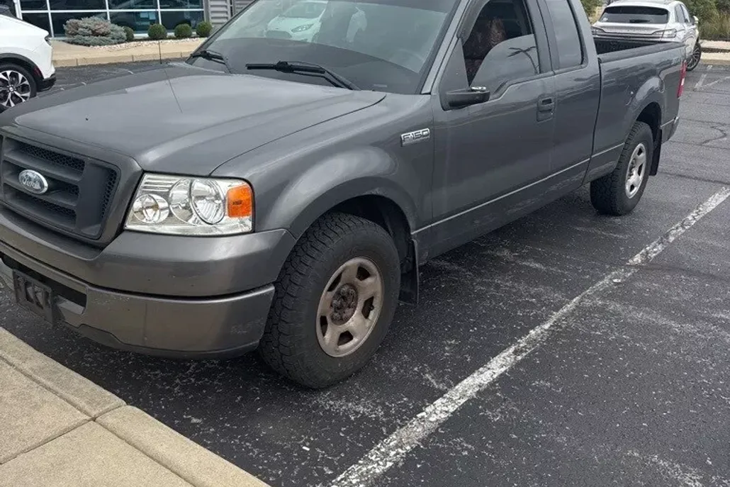 2006 Ford F-150 STX photo 1