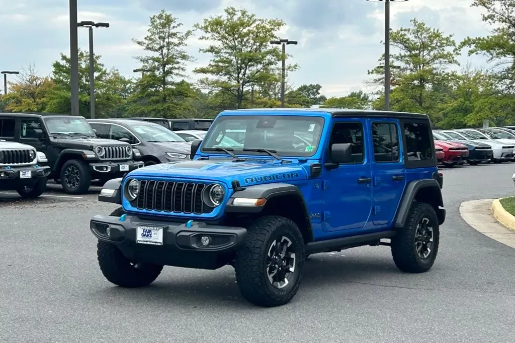 2024 Jeep Wrangler Rubicon 4xe photo 1