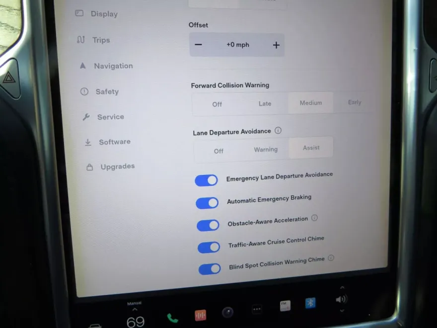 2017 Tesla Model X 100D photo 24