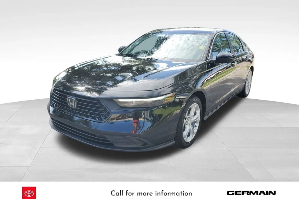 2023 Honda Accord LX photo 1