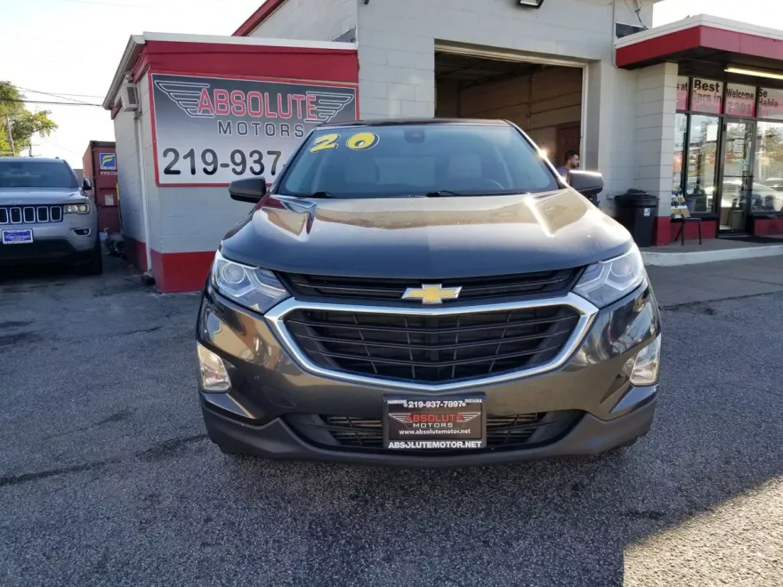 2020 Chevrolet Equinox LS photo 1