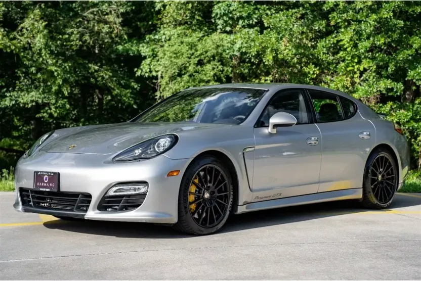 2013 Porsche Panamera GTS photo 1