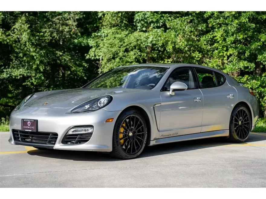 2013 Porsche Panamera GTS photo 1