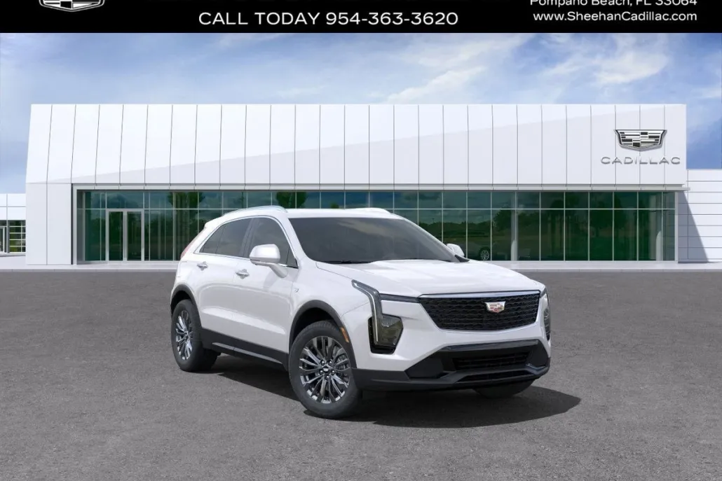 2025 Cadillac XT4 Premium Luxury photo 1