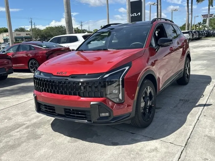 2026 Kia Sportage X-Line photo 1