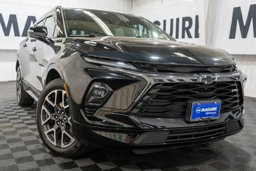 2023 Chevrolet Blazer RS photo 1