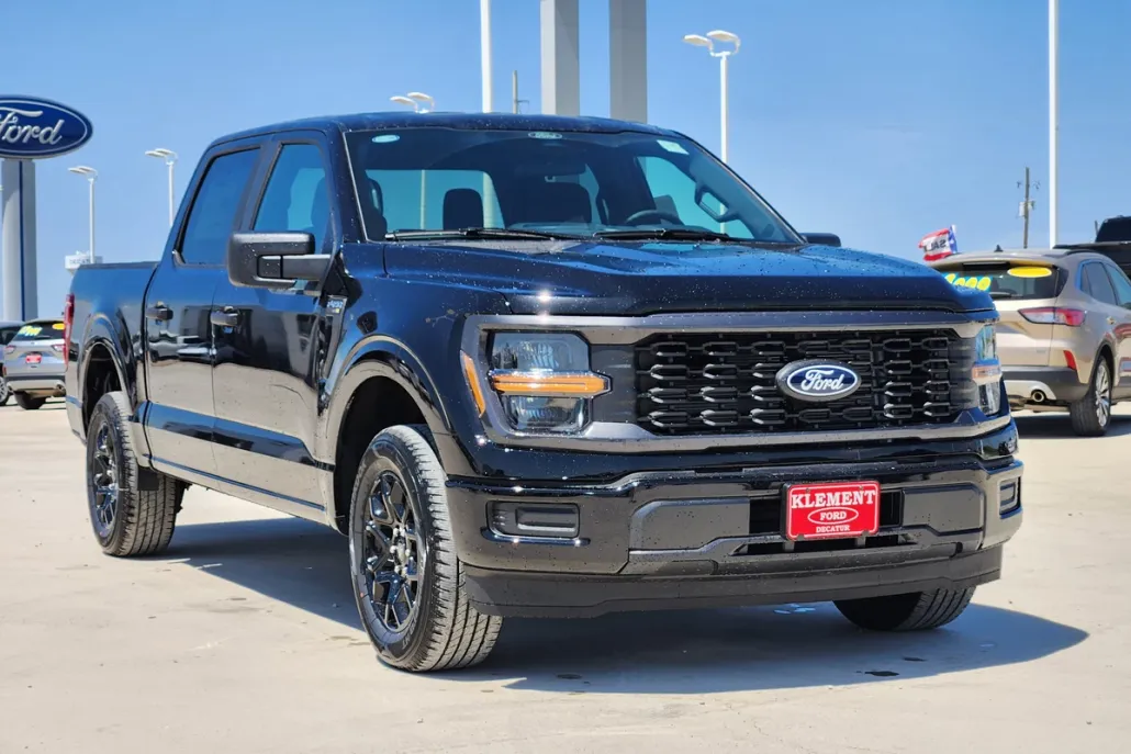 2025 Ford F-150 STX photo 1