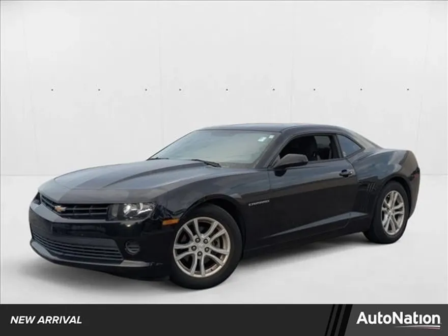 2015 Chevrolet Camaro LS photo 1