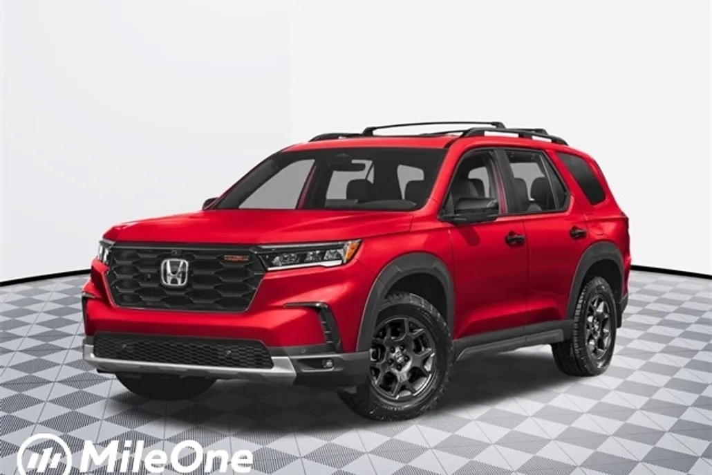 2025 Honda Pilot TrailSport photo 1