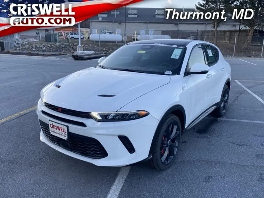 2024 Dodge Hornet R/T Plus photo 1