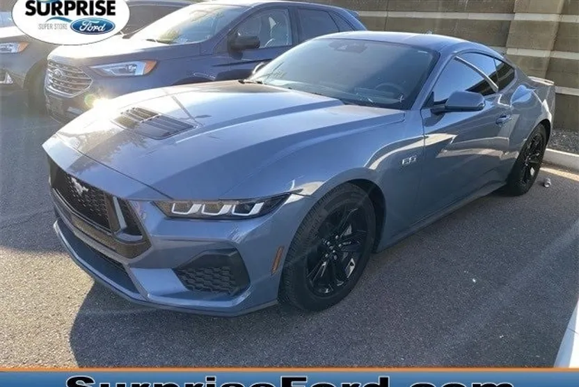 2024 Ford Mustang GT photo 1