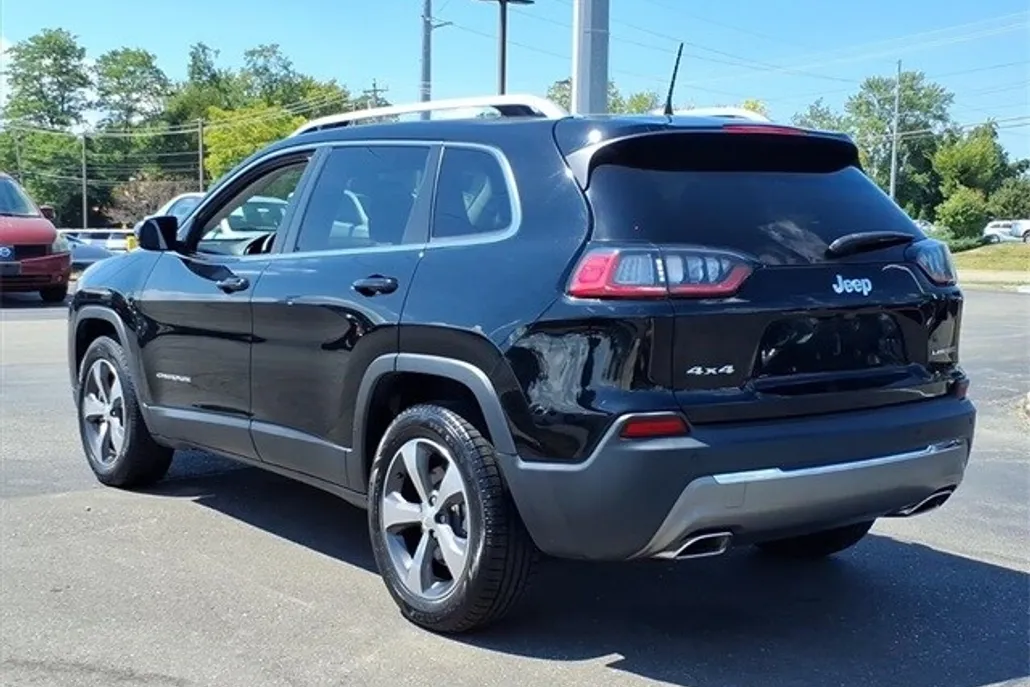 2019 Jeep Cherokee Limited photo 1