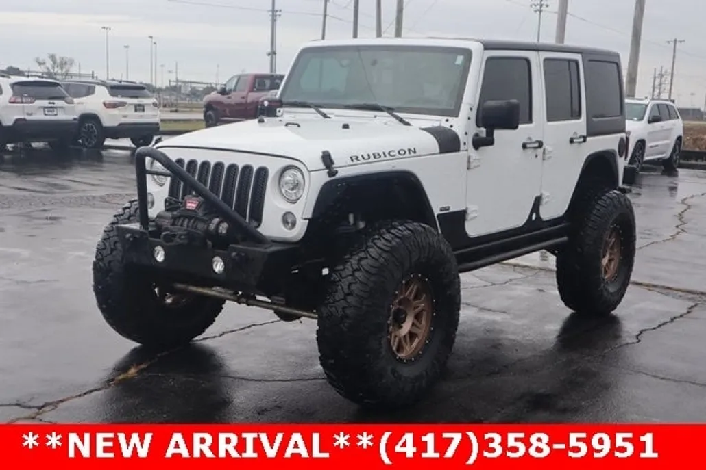 2017 Jeep Wrangler Unlimited Rubicon photo 1