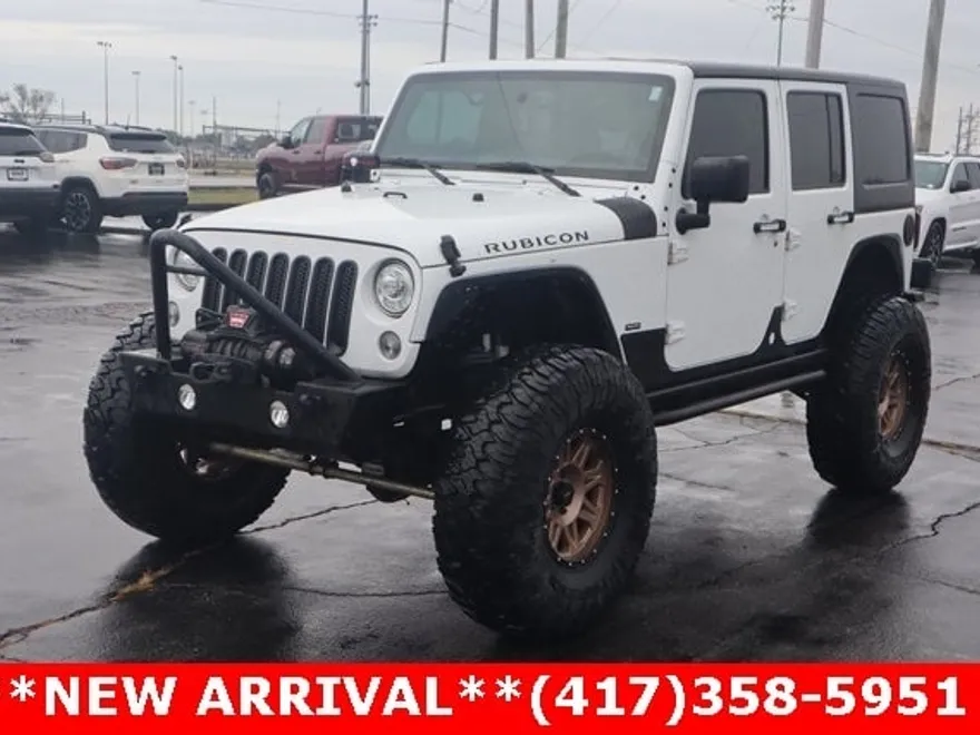 2017 Jeep Wrangler Unlimited Rubicon photo 1