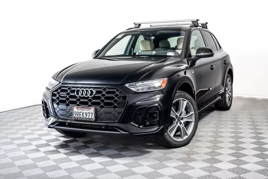 2025 Audi Q5 S line Premium photo 1