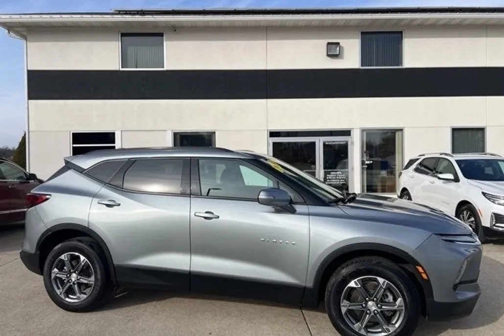 2024 Chevrolet Blazer 3LT photo 1