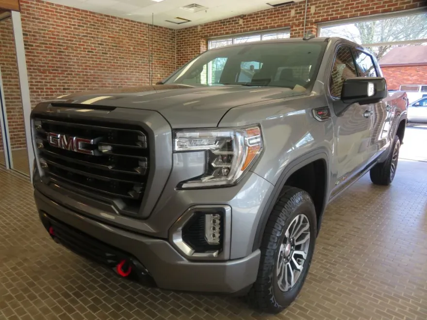 2021 Gmc Sierra 1500 SLT photo 1