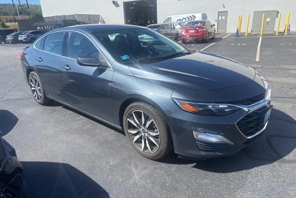 2020 Chevrolet Malibu RS photo 1