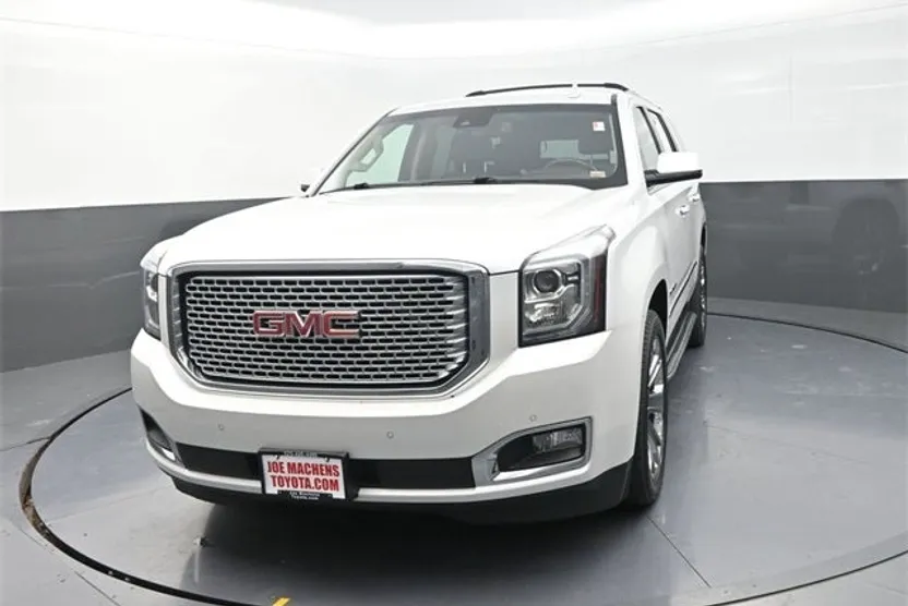 2016 Gmc Yukon Denali photo 1