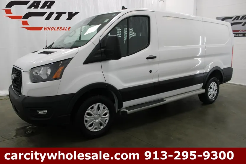 2023 Ford Transit Cargo Van photo 1