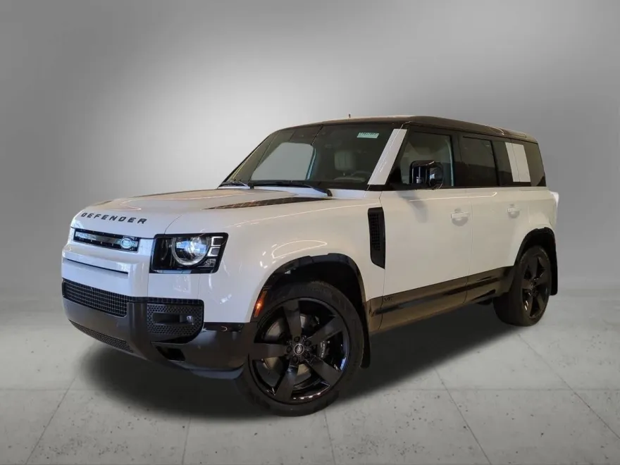 2025 Land Rover Defender 110 photo 1