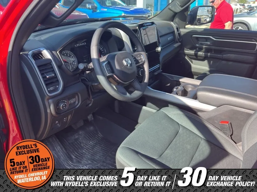 2025 Ram 1500 Big Horn photo 1