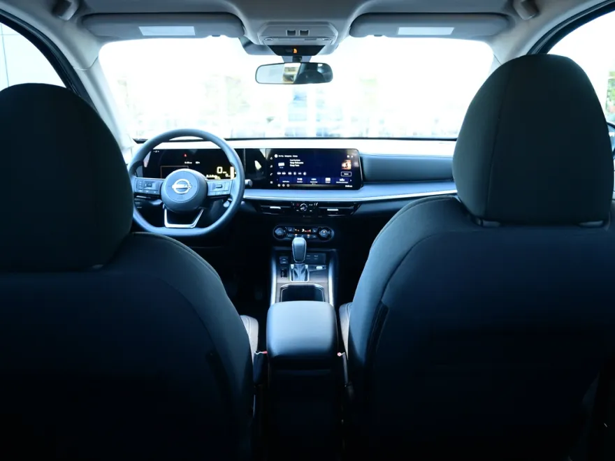 2026 Nissan Kicks SV photo 1