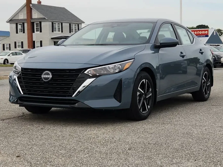 2025 Nissan Sentra SV photo 1