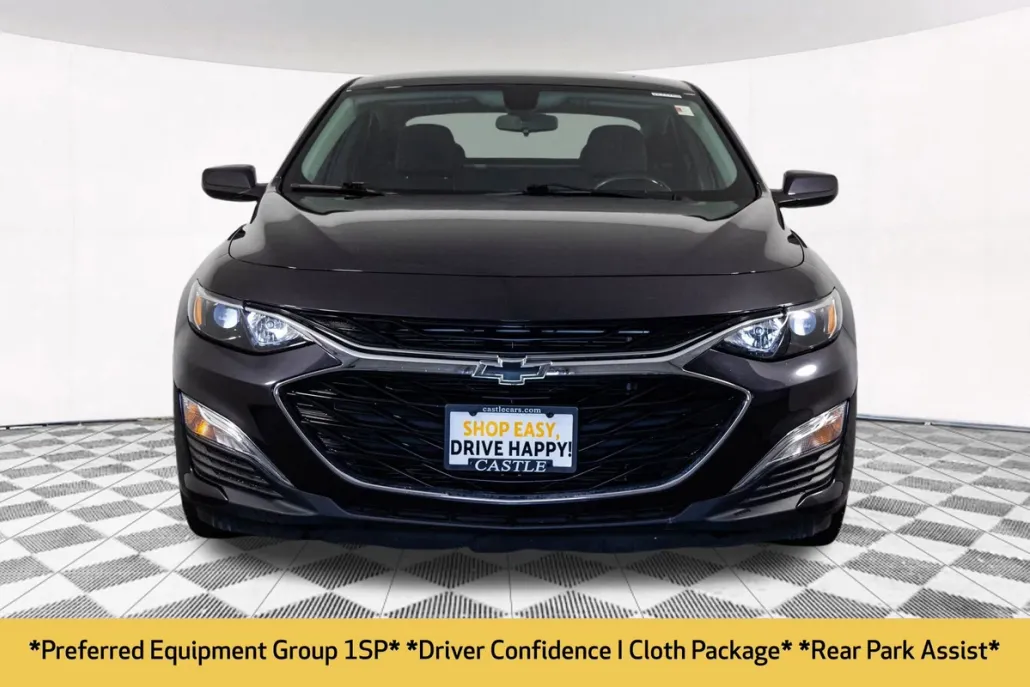 2022 Chevrolet Malibu RS photo 1