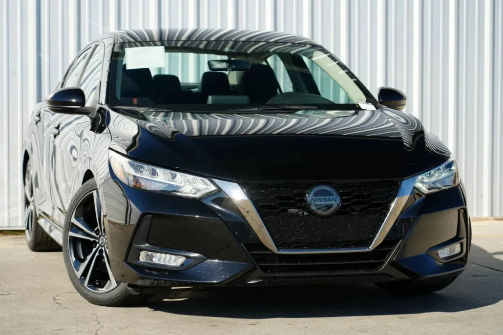 2020 Nissan Sentra SR photo 1