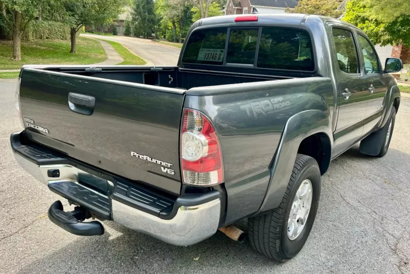 2012 Toyota Tacoma Double Cab PreRunner photo 1
