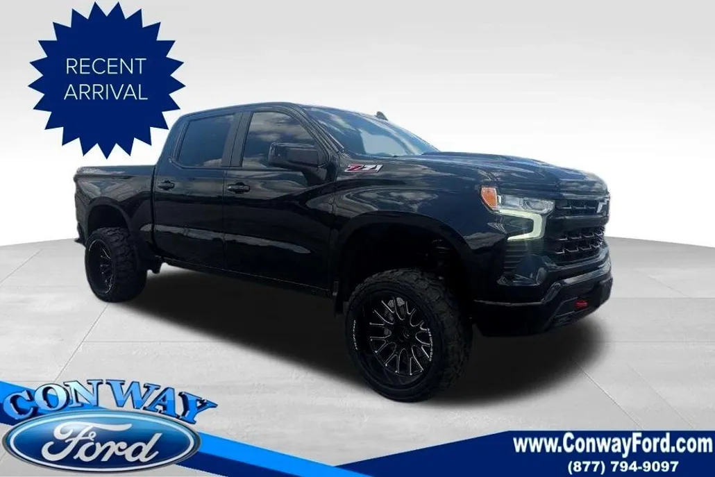 2024 Chevrolet Silverado 1500 LT Trail Boss photo 1