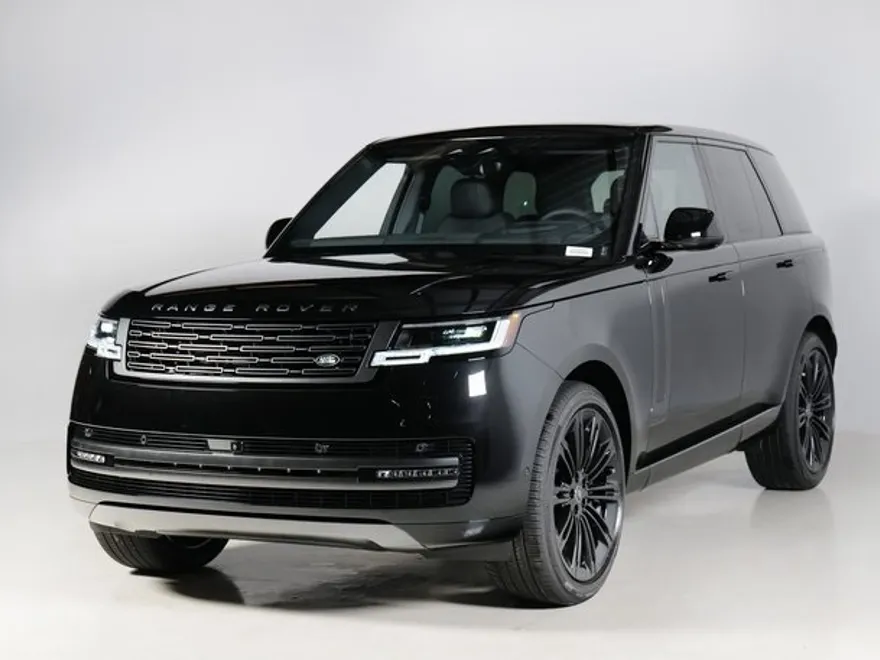 2025 Land Rover Range Rover SE photo 1