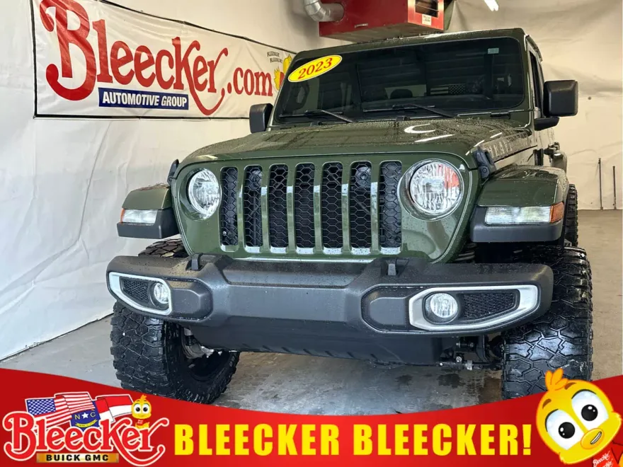 2023 Jeep Gladiator Sport S photo 1