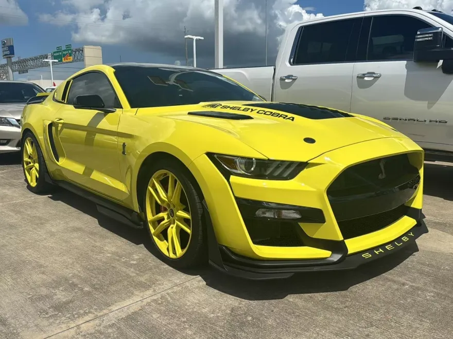2021 Ford Mustang Shelby GT500 photo 1