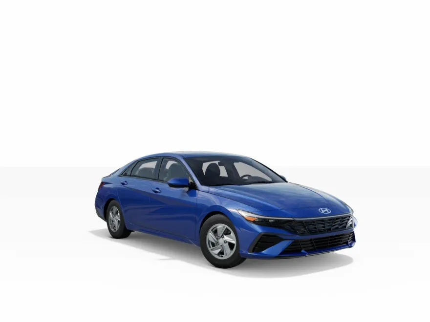 2025 Hyundai Elantra SE photo 1
